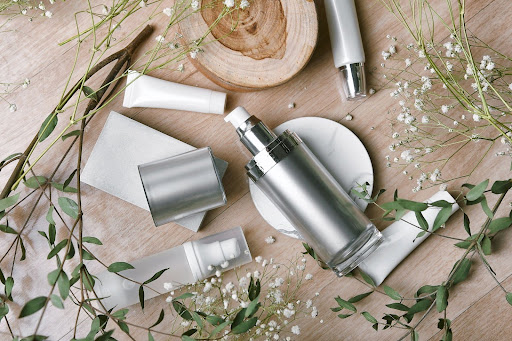 The Many Surprising Benefits of Natural Skincare Products